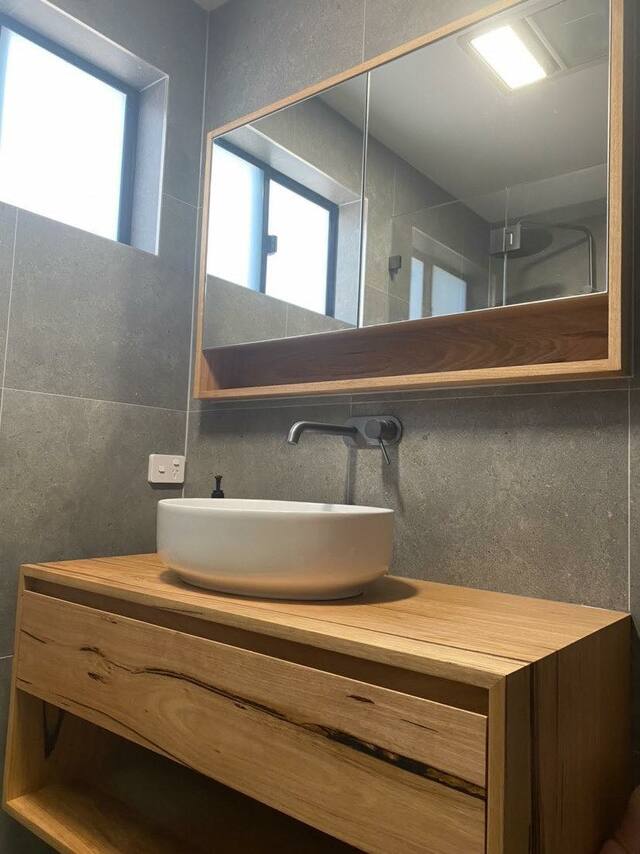 Bathroom Vanities by Pete Sutherland Handkrafted